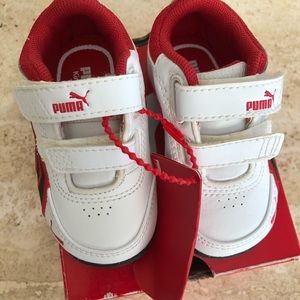 Puma Ferrari kids sneakers size US 4 , 12 cm